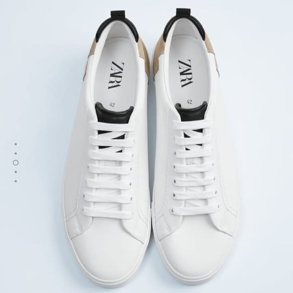 Contrasting Plimsolls