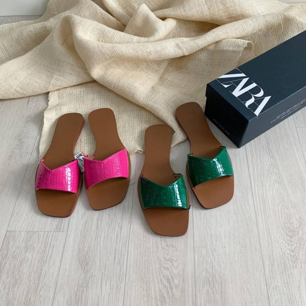Zara Animal Print flat sandals